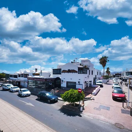 Casa Toni Next To Playa Grande Puerto del Carmen (Lanzarote)
